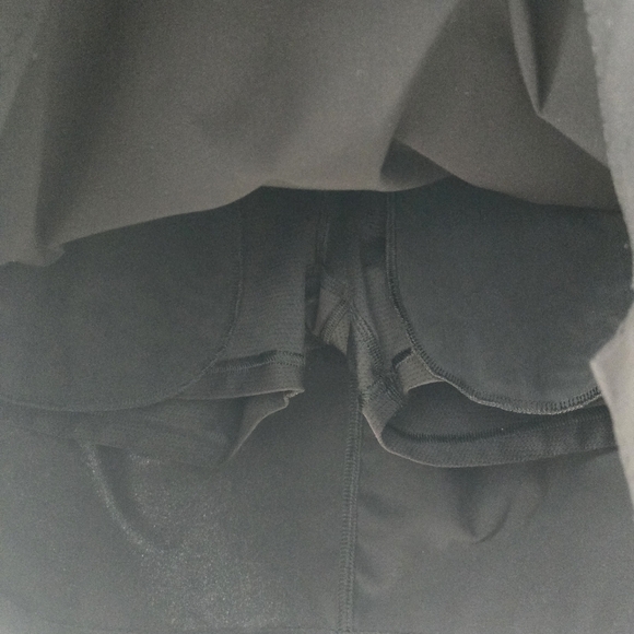 Athleta 4 Black Mini Soho Skort activewear with Pockets - Picture 6 of 6